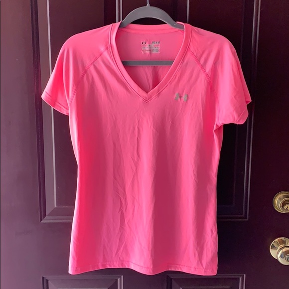 Under Armour Semi-Fitted Tee - Picture 1 of 4